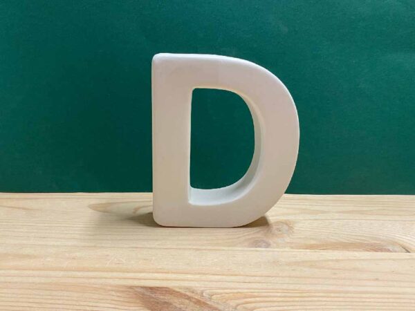 D